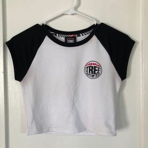 Vision Street Wear cropped top